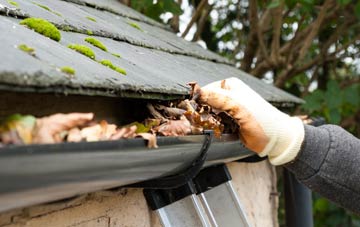gutter cleaning Wheathampstead, Hertfordshire